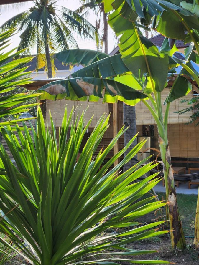 Kayu Cottage 吉利特拉旺安 外观 照片